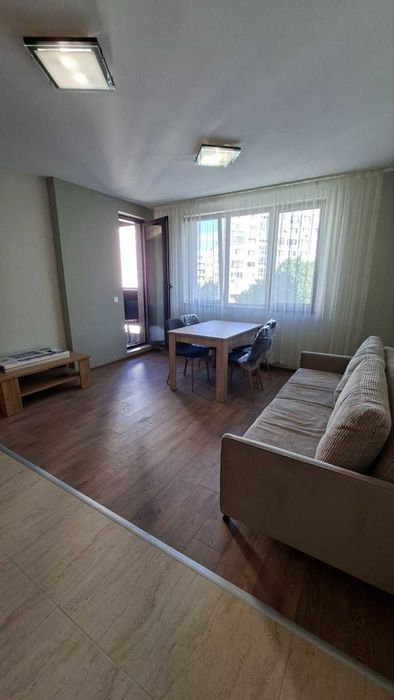 Дава се под наем Тристаен апартамент в София, Център - 100 кв.м за 850 € - Снимка #10