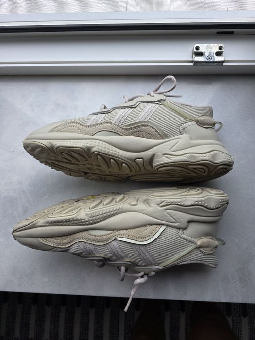 Sneakers Adidas Ozweego Bej. Marime 42