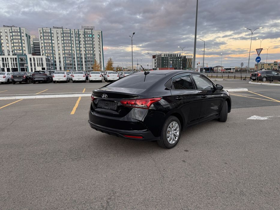 Hyundai Accent 2020г. в отличном состоянии