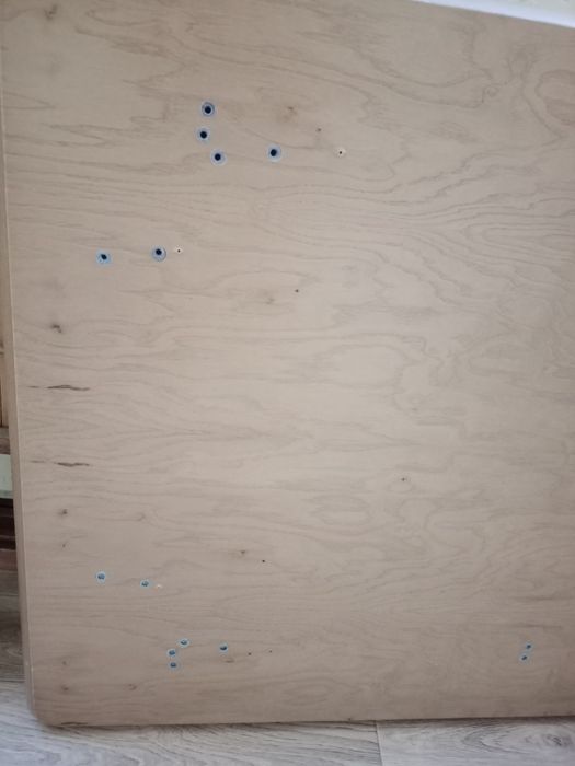 Продам стул деревянный столешницу120-80см без ножек,