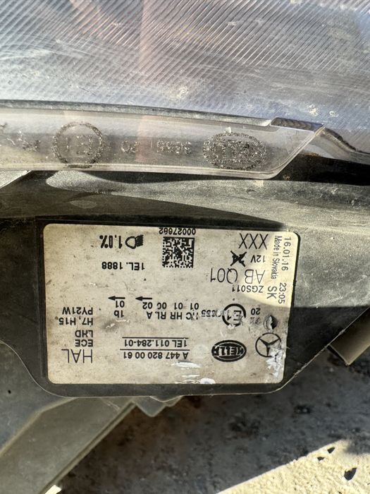 Vand faruri/stopuri mercedes v-class