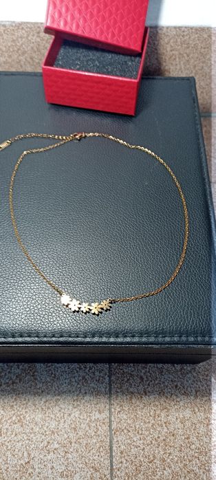 Стилно дамско колие