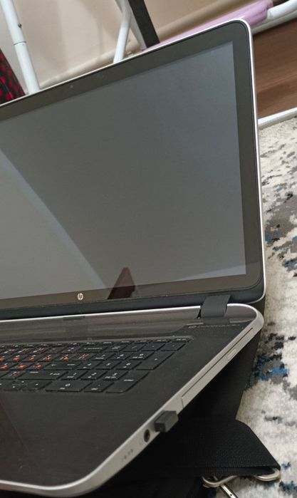 Ноутбук HP сенсорный