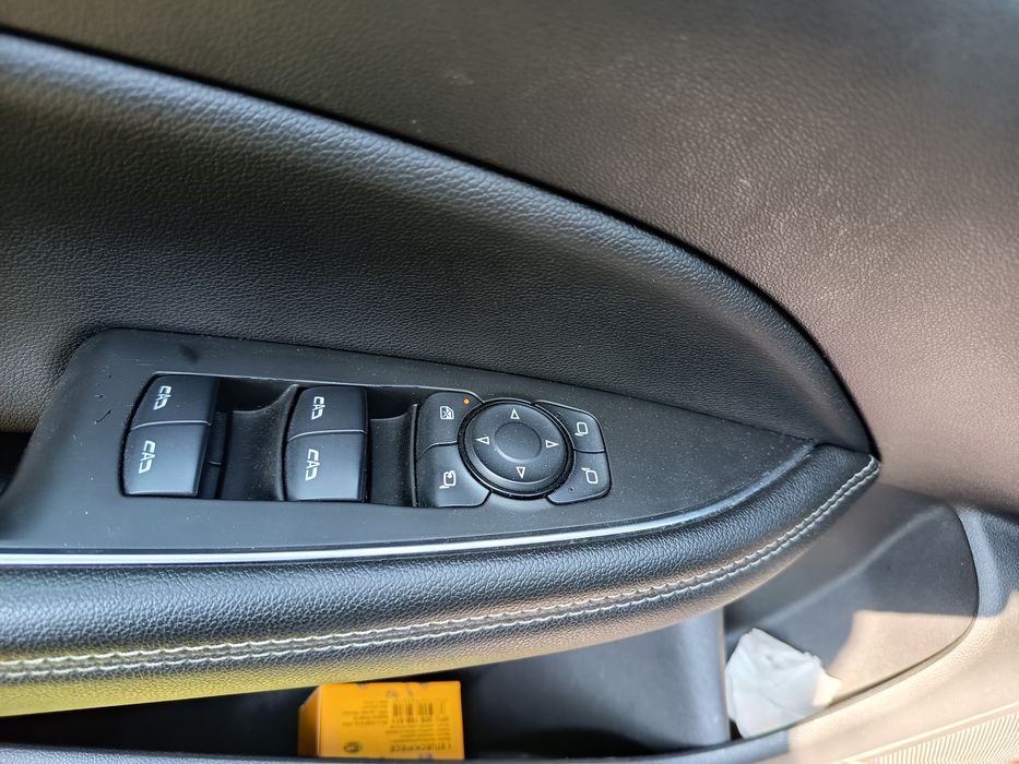 Opel insignia B avariat, cutie automata, distributie schimbata