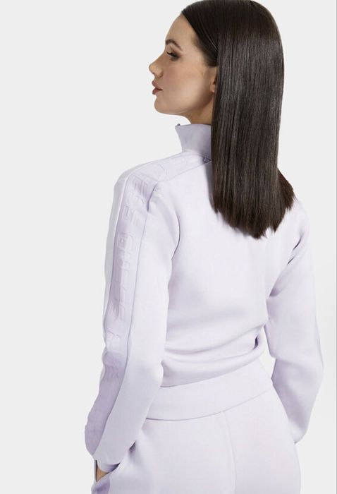 Суитшърт   guess