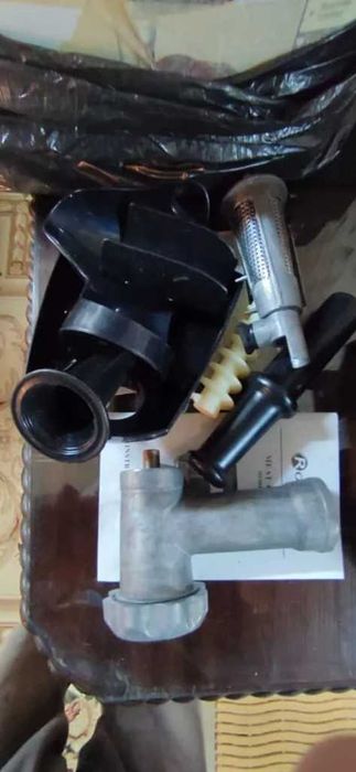 Masina de tocat Rohsohn