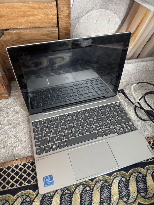 Lenovo netbook 2в1 планшет экран сенсорный