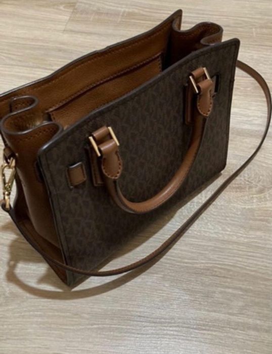 сумка от michael kors