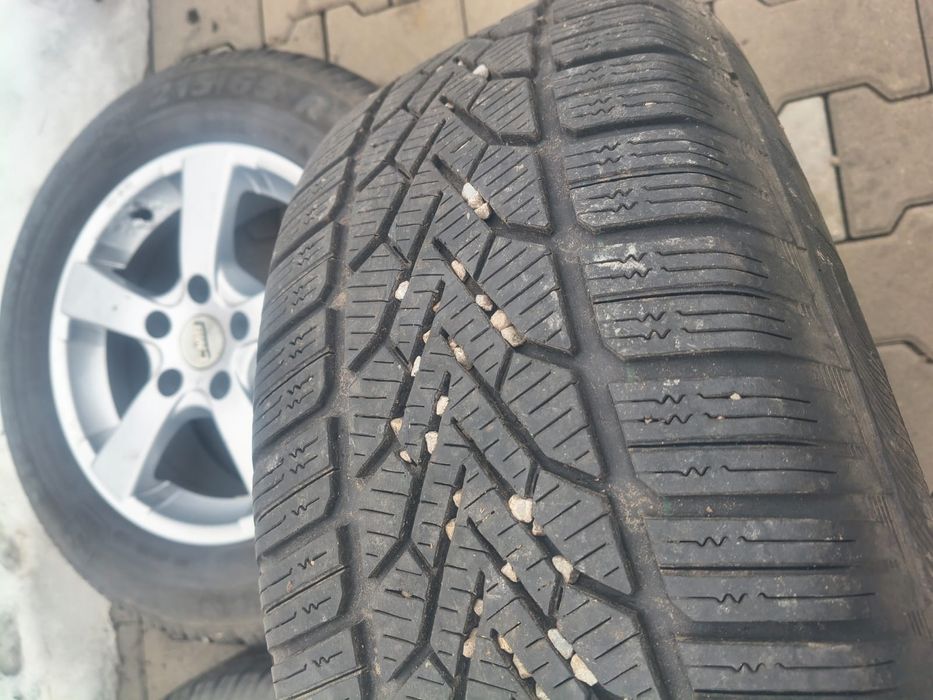 Jante aluminiu 5x114 Dacia Duster cauciucuri iarna 215/65 R16