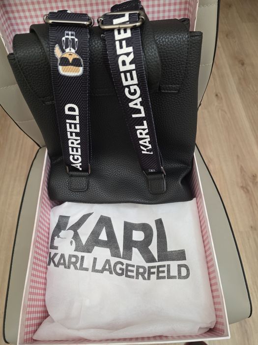 Черна раница Карл Лагерфелд