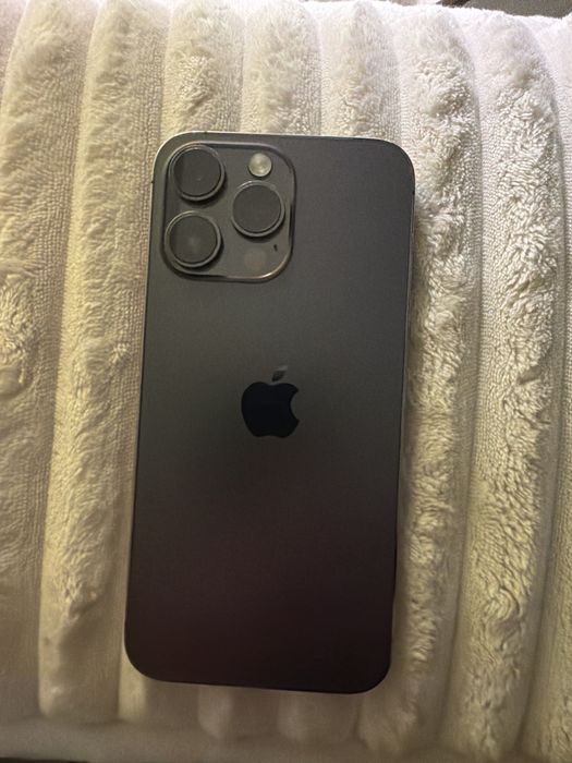 Iphone 14 pro max purple