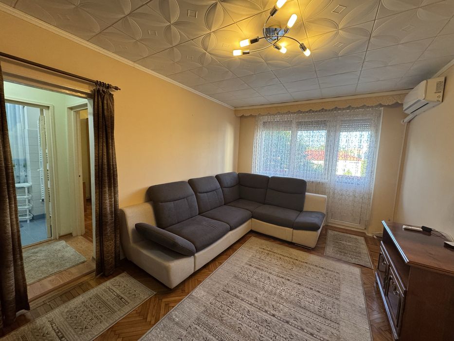 Apartament cu doua camere de vanzare