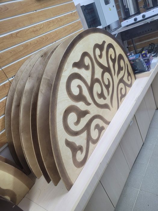 Столы казахские.