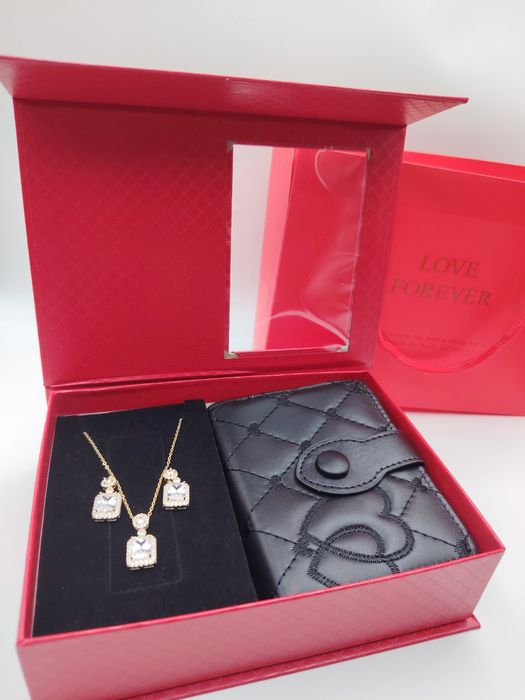 Cadouri speciale 8 martie