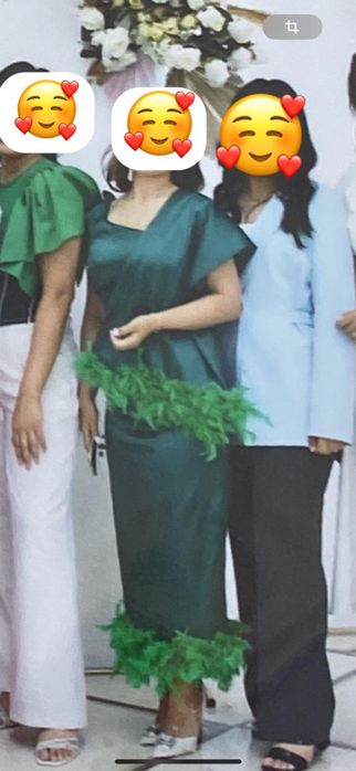 Изумрудный платье