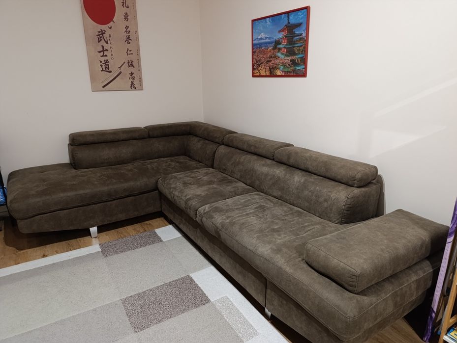 Разтегателен ъглов диван "Джули" + подарък Холна маса