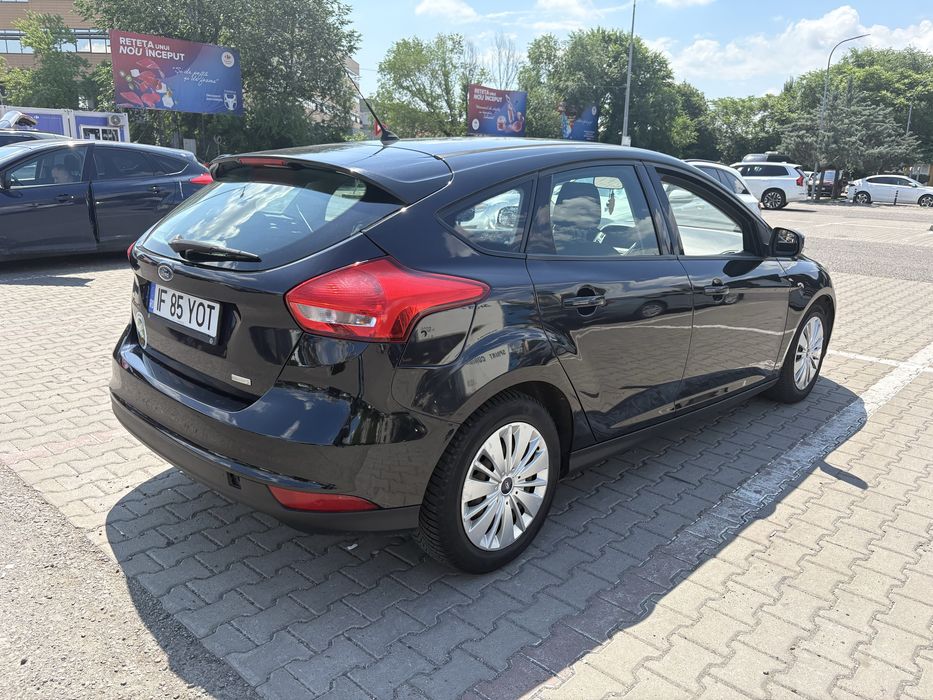 FORD Focus 2015 — imagine 5