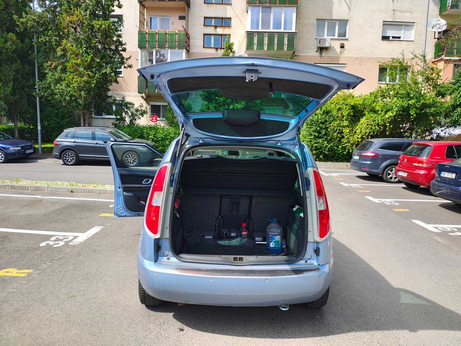 De vânzare SKODA Roomster