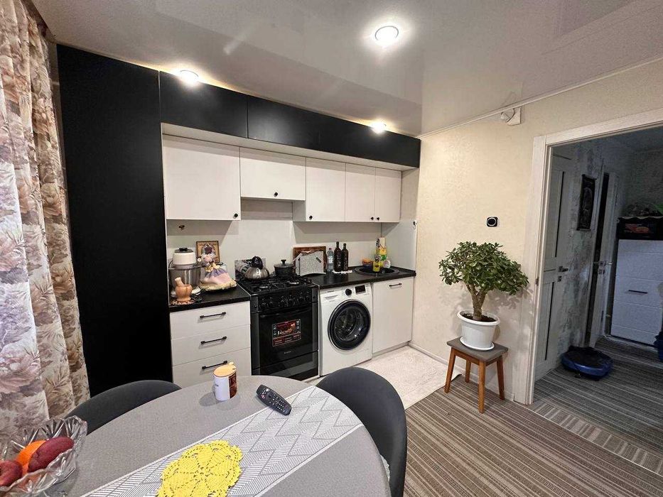 2-комн. кв 53м², 3/9 этаж пр. Абая