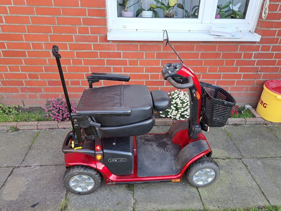 Scooter electric pt persoane cu dizabilități, Persoane varstnice