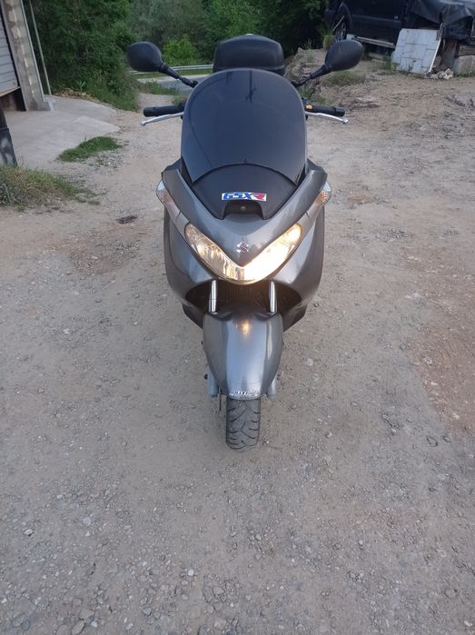 Suzuki Burgman 200
