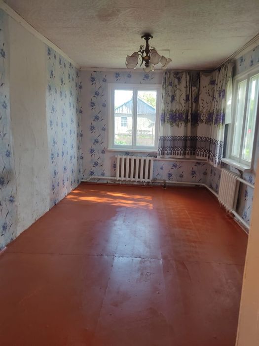 Продам  дом  в селе Октябрское