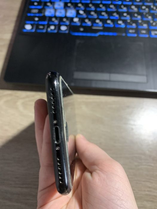 Обменяю iPhone 7 32gb страна производств рф