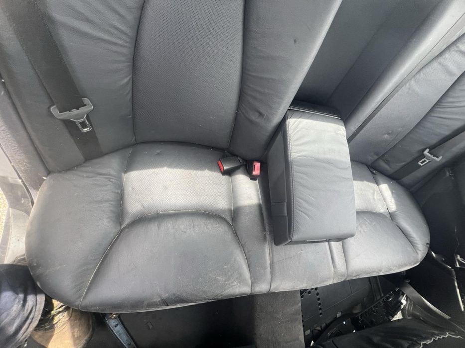 Кожен салон за Мерцедес Mercedes W220 S класа черен от десен волан