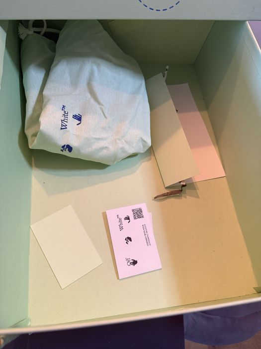 Off-white odsy 2000