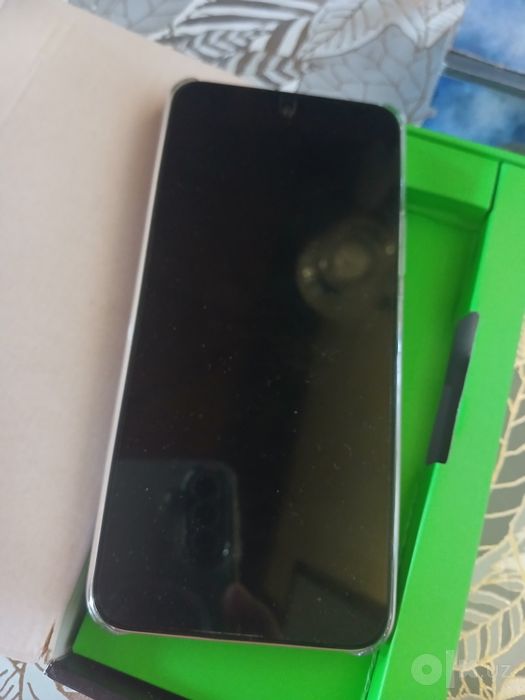 Телефон infinix..