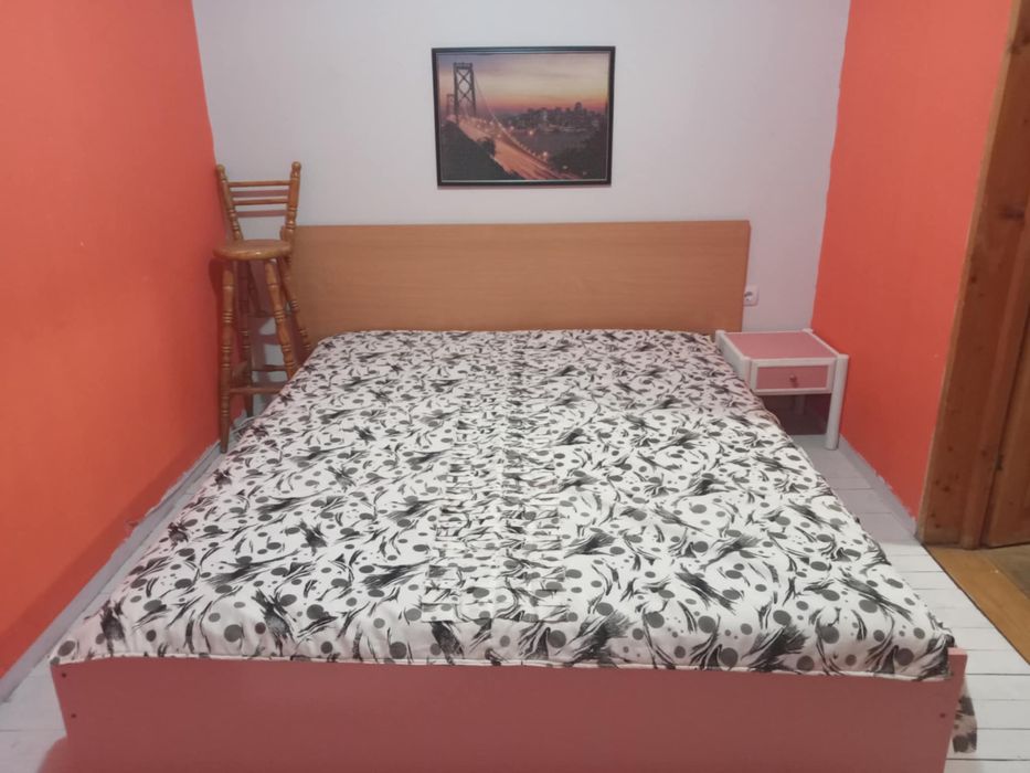 Дава се под наем Тристаен апартамент в Пловдив, Христо Смирненски - 58 кв.м за 382.5 € - Снимка #1