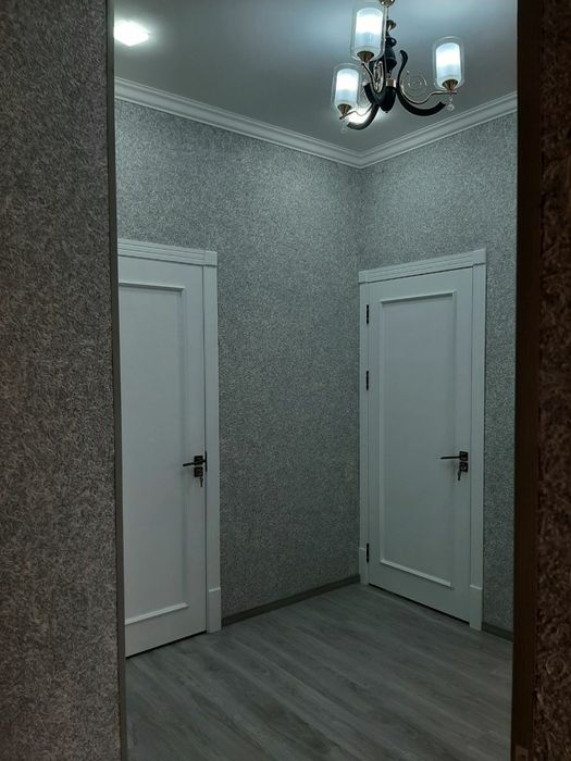 Сдаётся светлая уютная квартира на долгий срок.