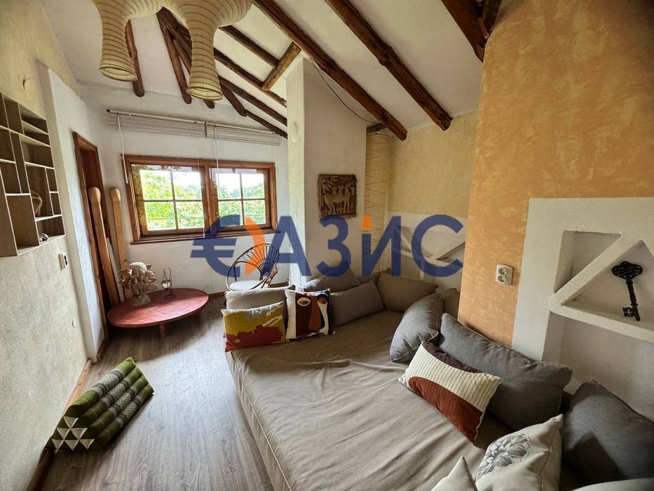 Продава се Къща в Обзор - 212 кв.м за 578 €/кв.м - Снимка #9