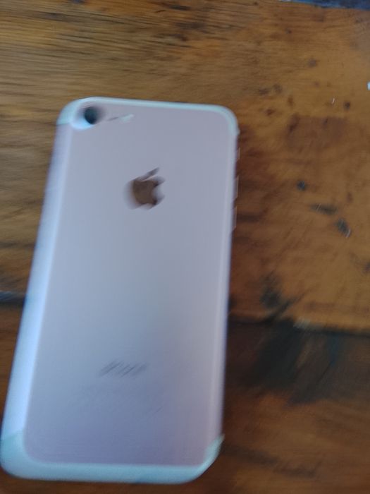 iPhone 7 128 гб 68% 25к либо обмен