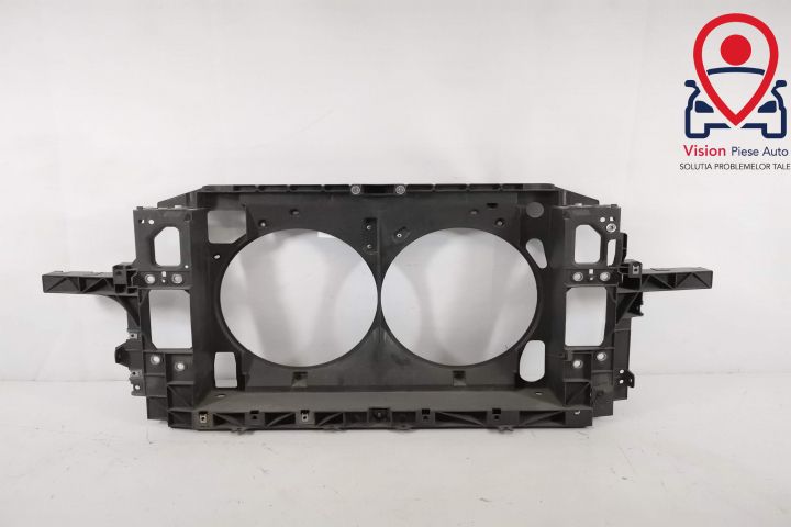 Оригинален теглич в добро състояние Нисан / Nissan 370Z Z34 [Оригинале