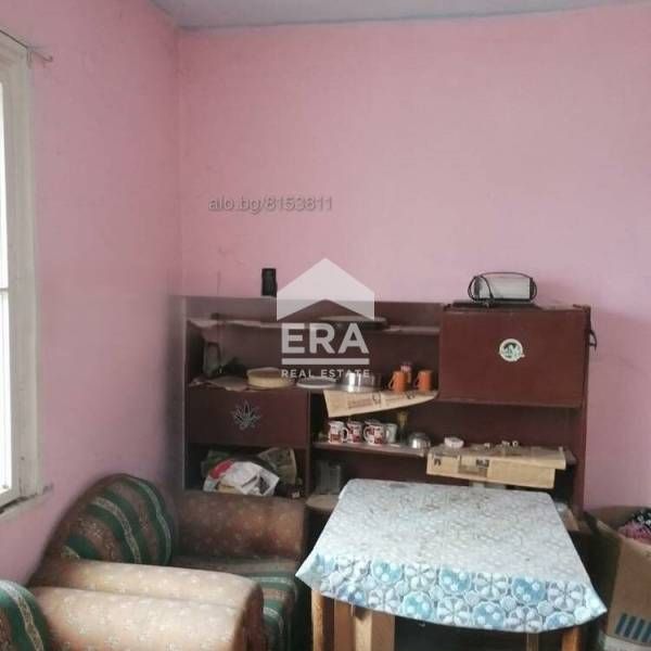 Продава се Двустаен апартамент в Димитровград - 60 кв.м за 136 €/кв.м - Снимка #1