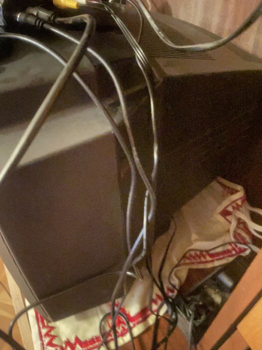 Philips телевизор