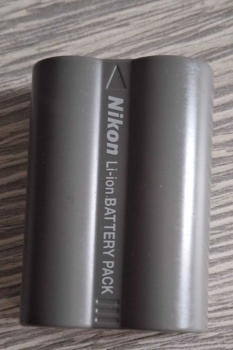Продавам или заменям батерия EN-EL-3e за EN-EL- 15 за NIKON