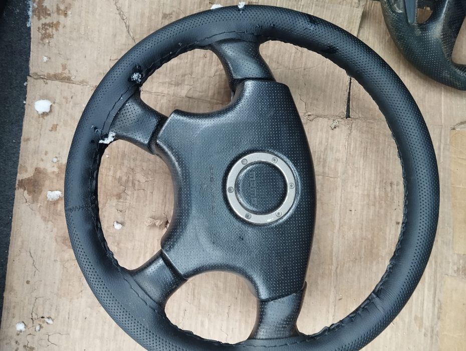 Руль момо субару, subaru