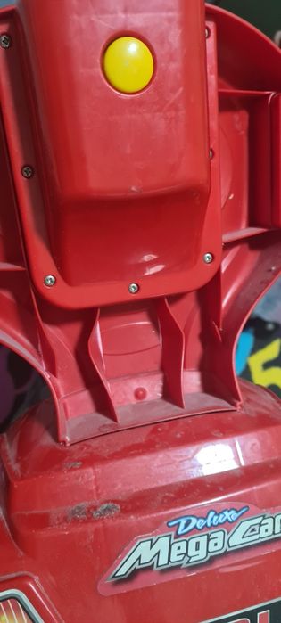 Машинка толокар.