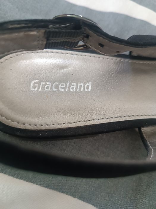 Pantofi superbi din piele intoarsa