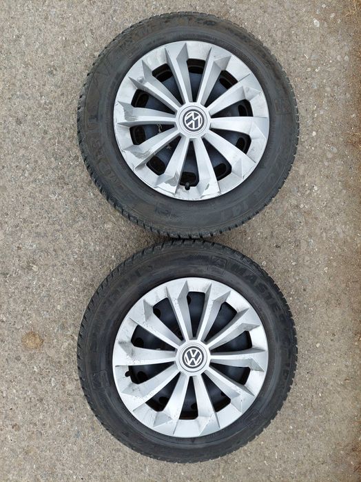 Vand 2 roti Volkswagen 200lei/buc