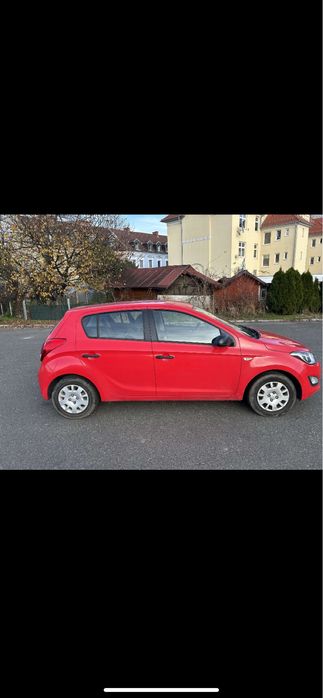 Hyundai i20 benzina an 2012