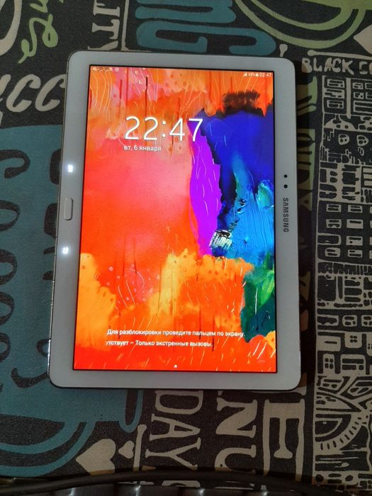 Планшет самсунг в отличном состояний