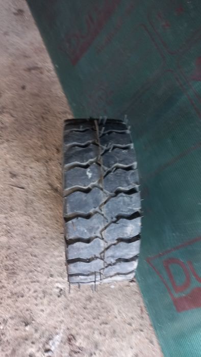 Гуми 12.00-20 с права шарка, гума за мотокар