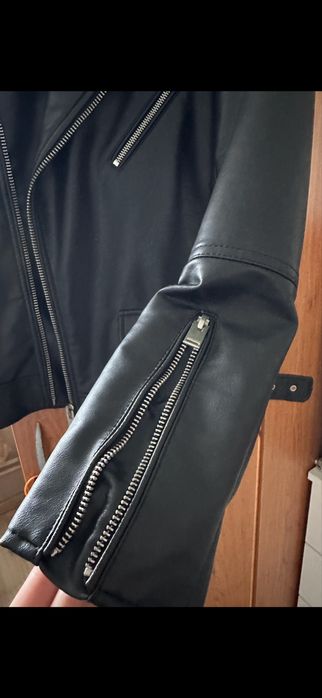 Мъжко кожено яке M размер от Zara