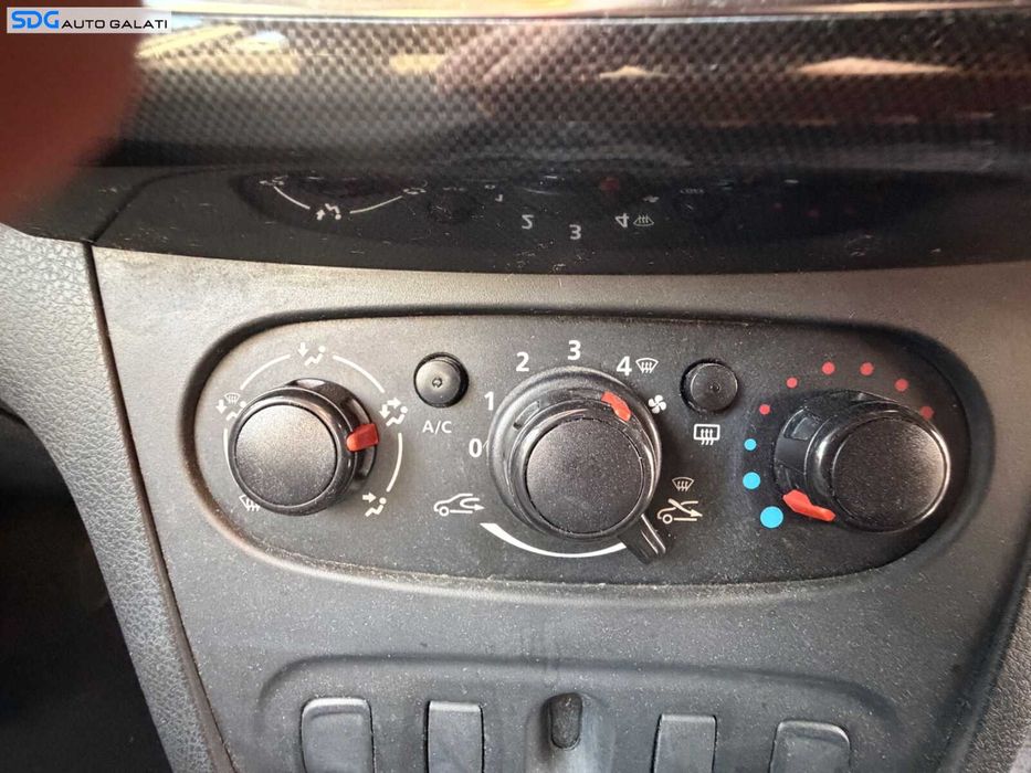 Panou Comanda AC Aer Conditionat Clima Climatronic Dacia Logan 2 2012 - 2020 [Q6063]