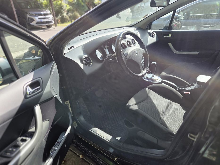Peugeot 308 2009 diesel, 4.000 € — imagine 5
