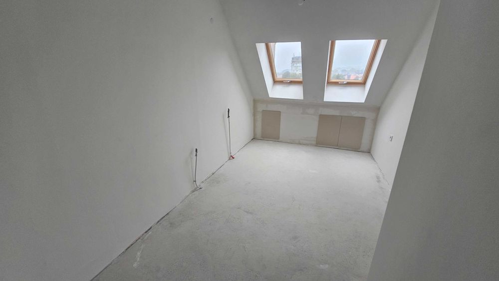 Продава се Двустаен апартамент в Разград, Бели Лом - 65 кв.м за 1232 €/кв.м - Снимка #7