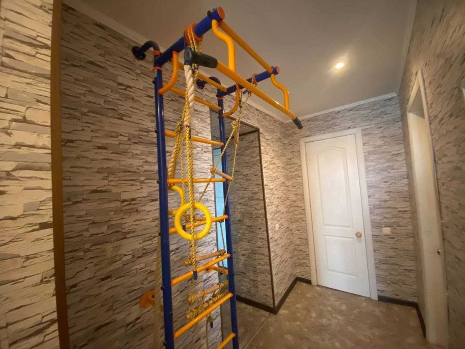 Продажа 4-комнатной квартиры